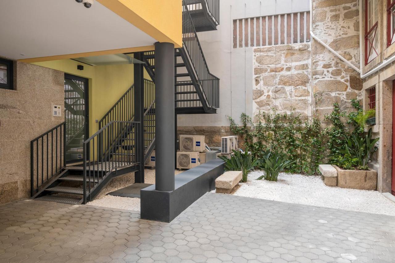 Strelitzia Apartment, By Bolhao Residences Porto Luaran gambar